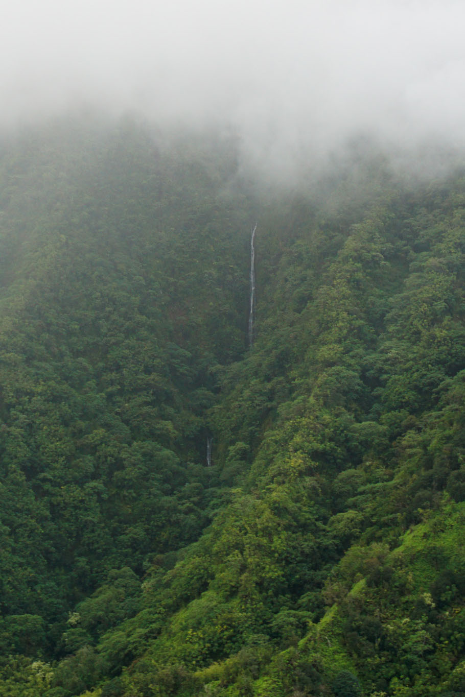 Ko'olau Mountains with hidden falls